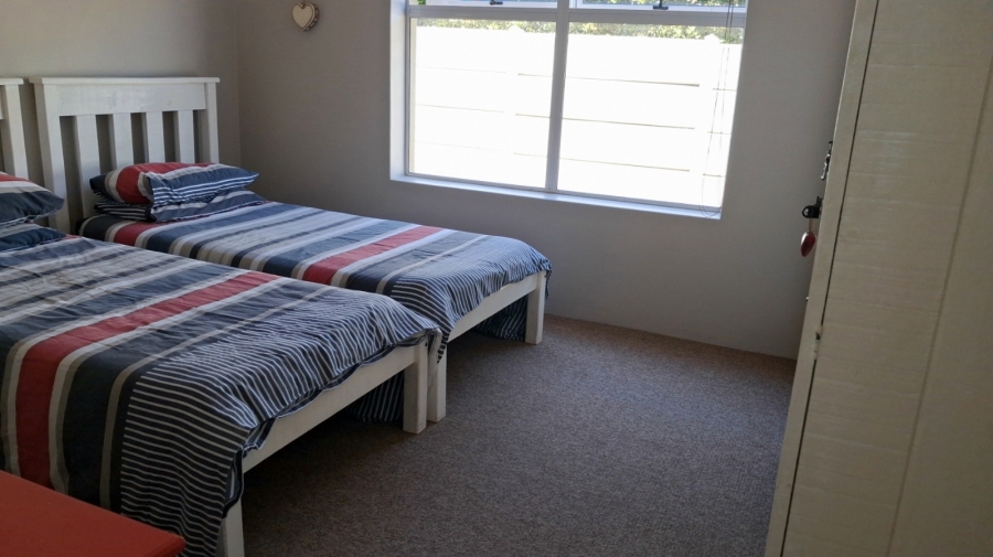 6 Bedroom Property for Sale in Stilbaai Wes Western Cape